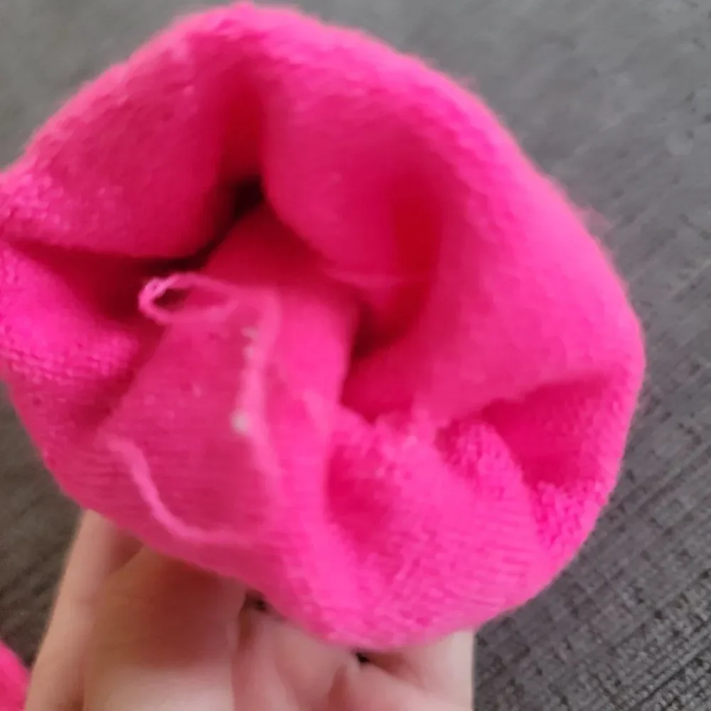 Kid's Girl Neon Pink knitted Winter Gloves Size OS